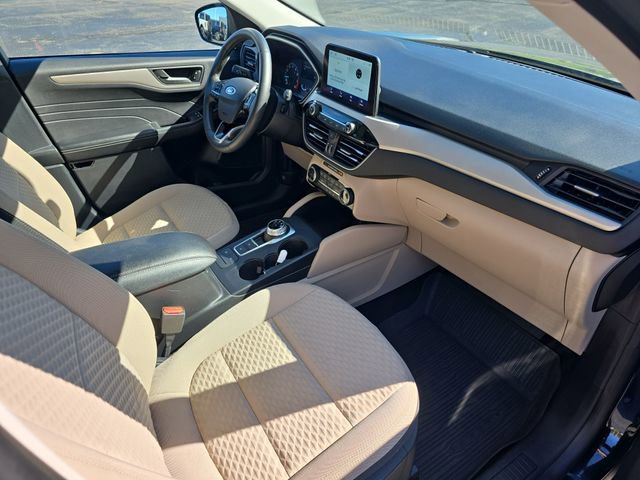 Certified 2022 Ford Escape SE w/ Convenience Package AWD/4WD image 16