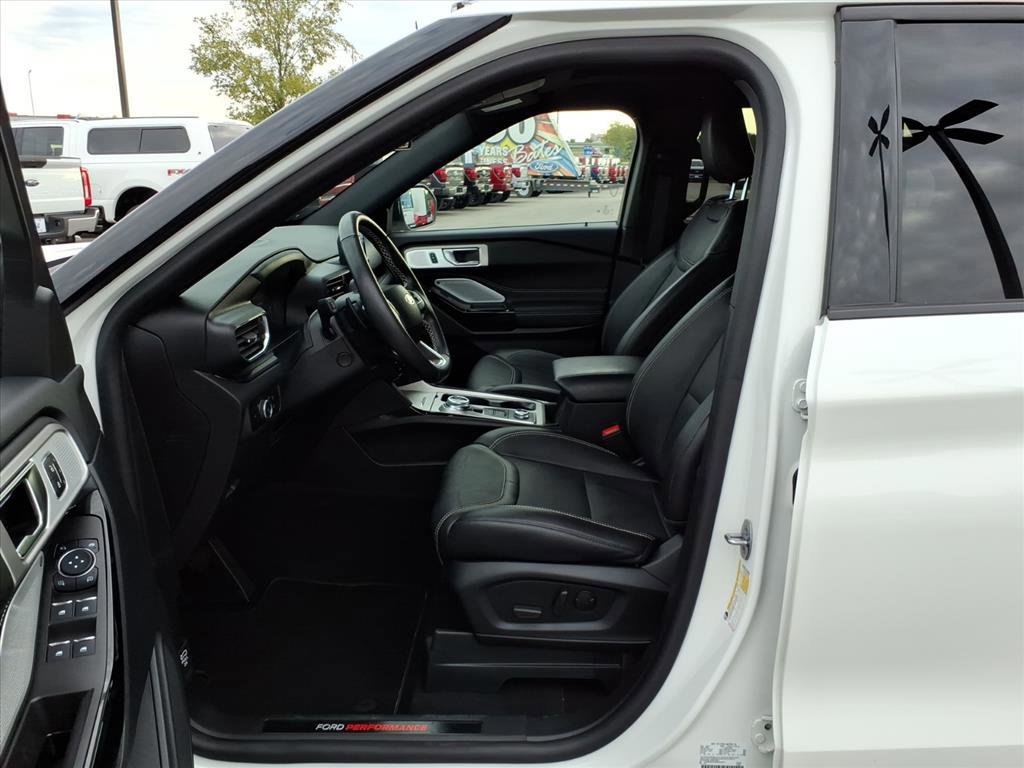 Certified 2024 Ford Explorer ST w/ Equipment Group 401A image 11