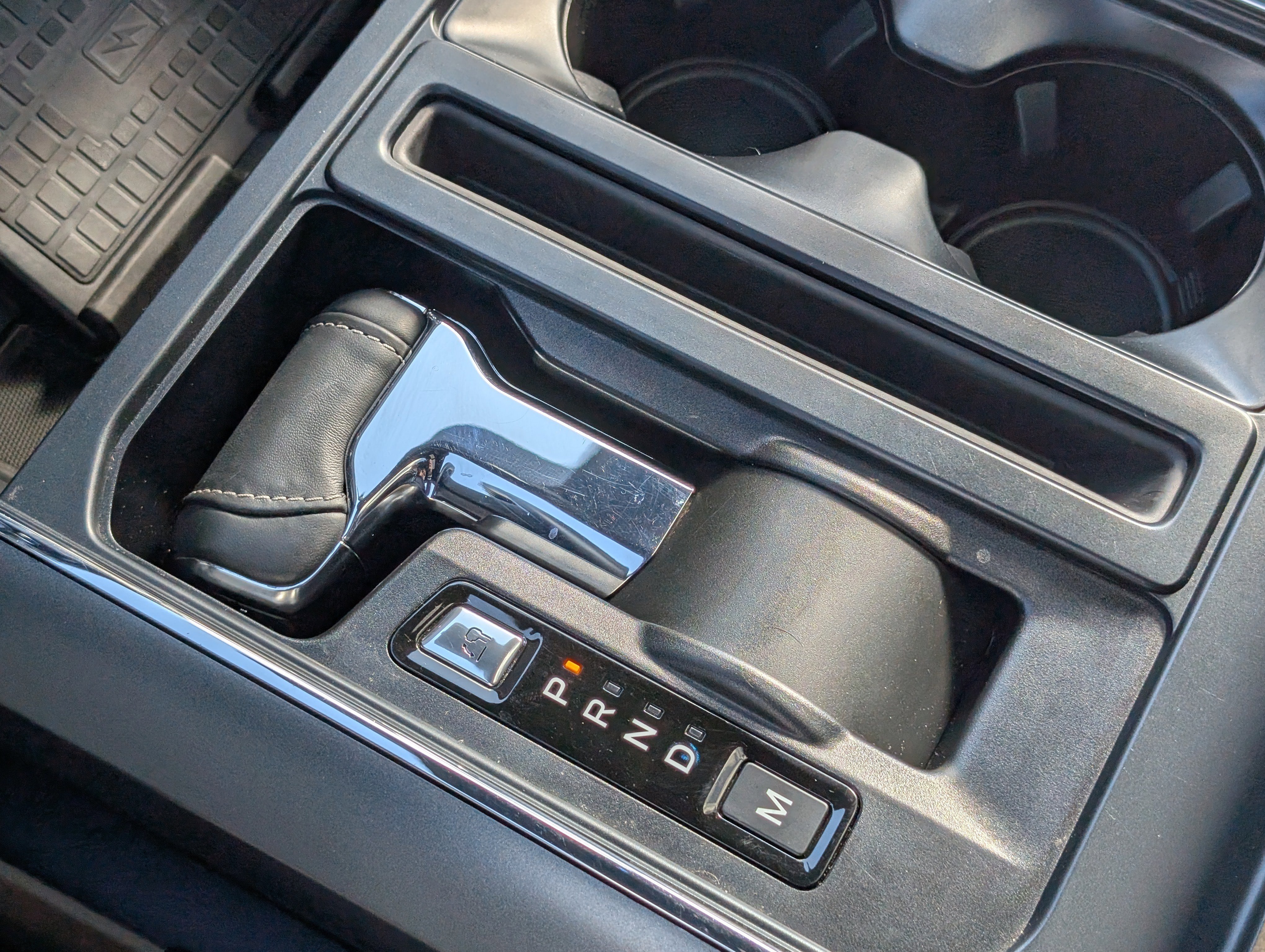 Certified 2022 Ford F150 Lariat w/ Equipment Group 502A High image 29