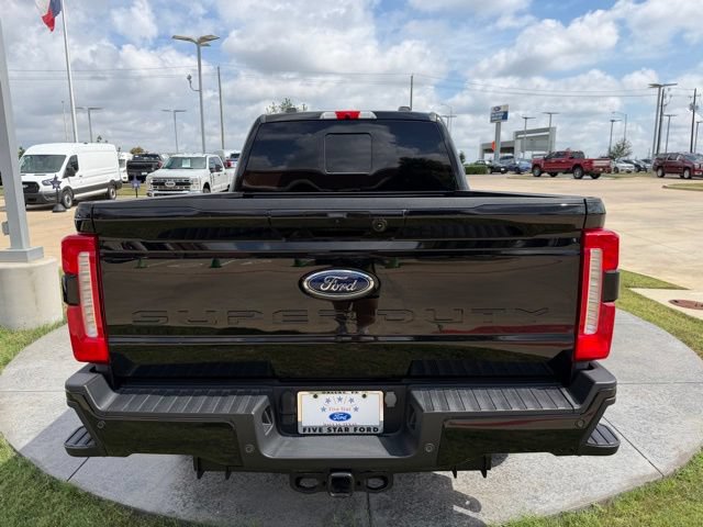 Certified 2024 Ford F250 Lariat w/ Lariat Ultimate Package AWD/4WD image 5