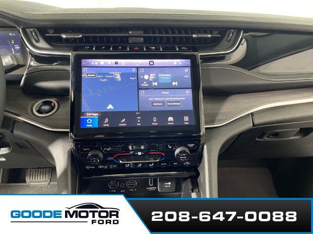 Used 2024 Jeep Grand Cherokee Limited 4xe AWD/4WD image 15