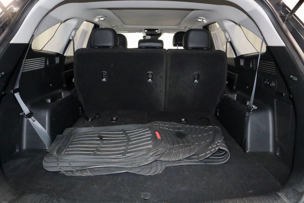 Used 2023 Kia Sorento S w/ Panoramic Sunroof Package FWD image 15