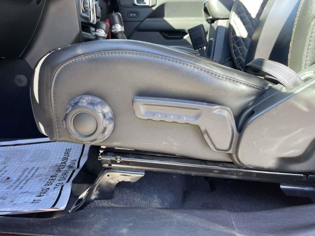 Used 2021 Jeep Wrangler Unlimited Sahara AWD/4WD image 21