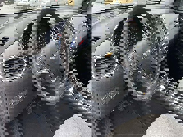 Used 2023 Chevrolet Equinox LT image 18