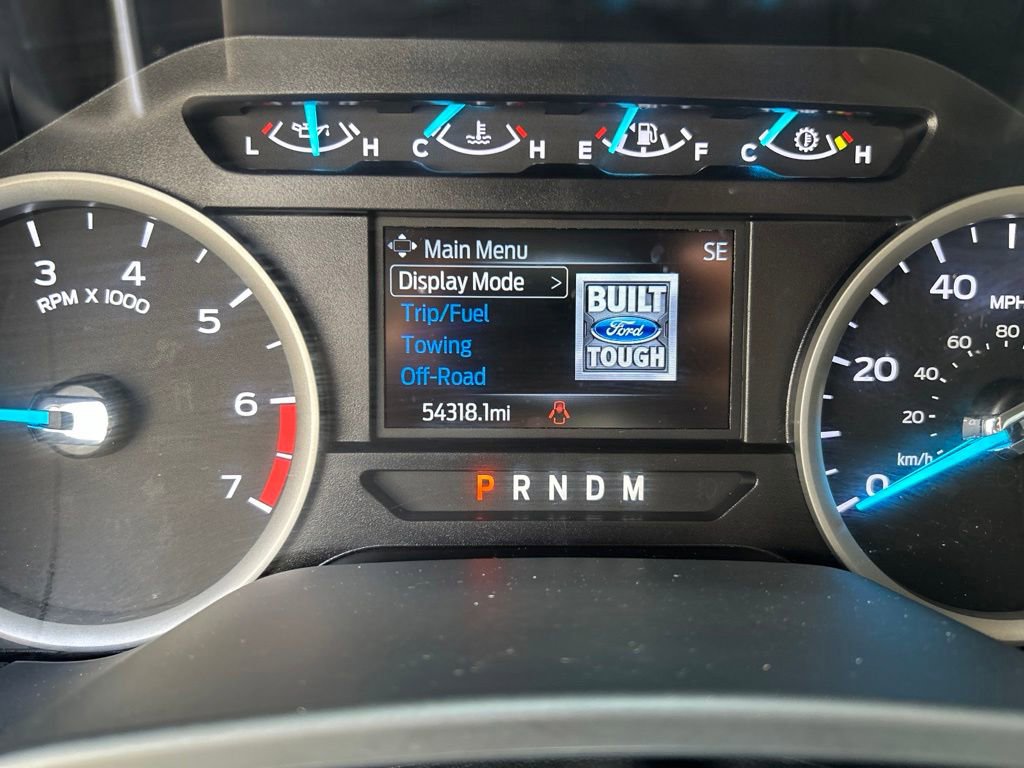 Certified 2022 Ford F350 XLT w/ XLT Premium Package AWD/4WD image 18