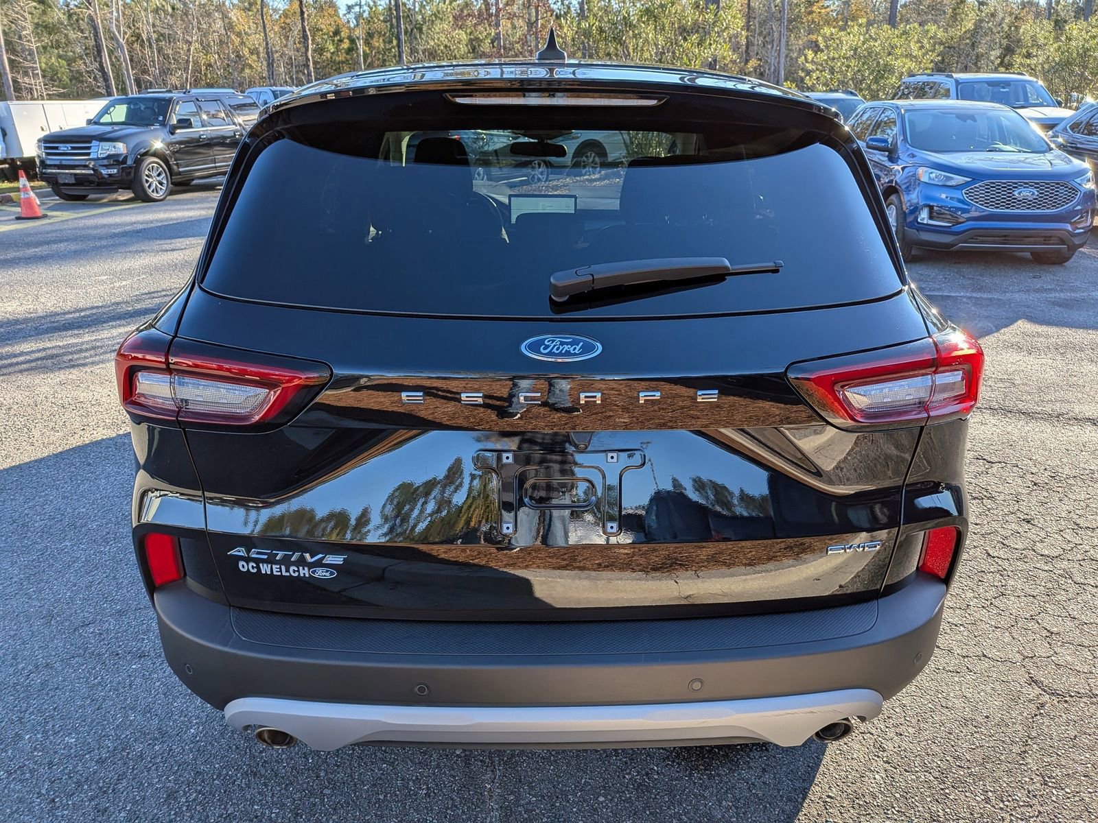 Certified 2023 Ford Escape Active w/ Tech Pack #2 image 4