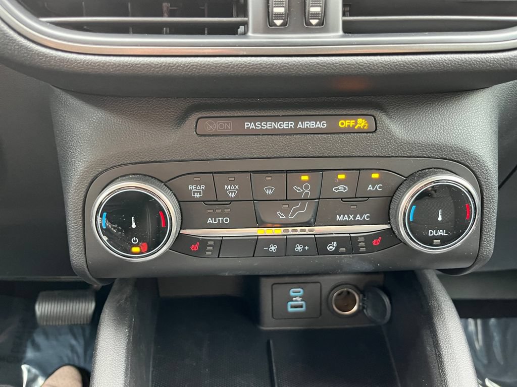 Certified 2023 Ford Escape Active AWD/4WD image 13