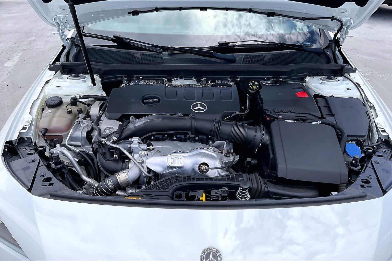 Used 2020 Mercedes-Benz CLA 250 image 9