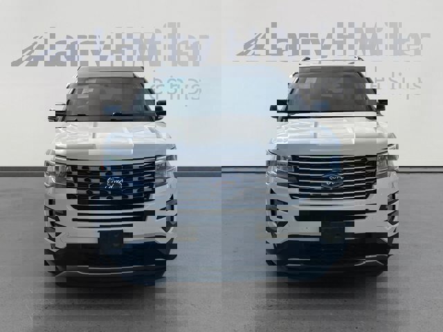 Certified 2017 Ford Explorer XLT image 8