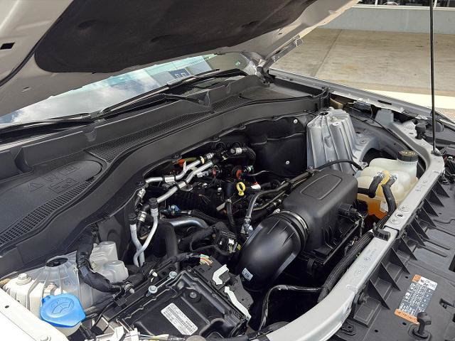 Certified 2023 Ford Explorer XLT w/ Equipment Group 202A AWD/4WD image 11