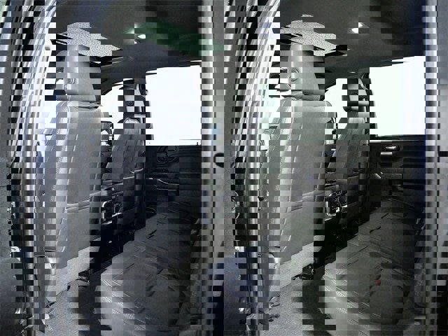 Used 2021 GMC Sierra 3500 Denali w/ Denali Ultimate Package image 16