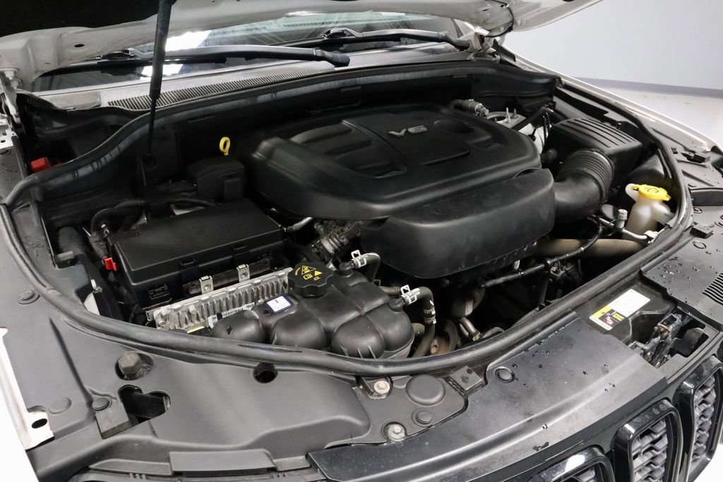 Used 2018 Jeep Grand Cherokee Laredo image 17