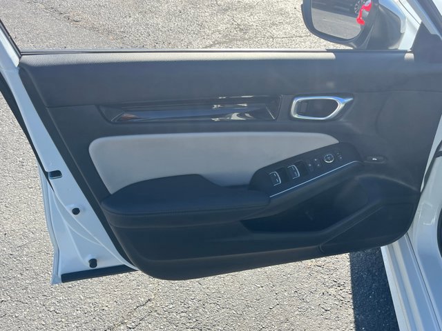 Used 2024 Honda Civic Touring image 12
