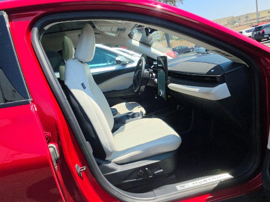 Certified 2023 Ford Mustang Mach-E Premium RWD image 8