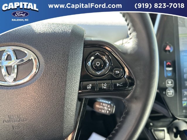 Used 2022 Toyota Prius Limited FWD image 23