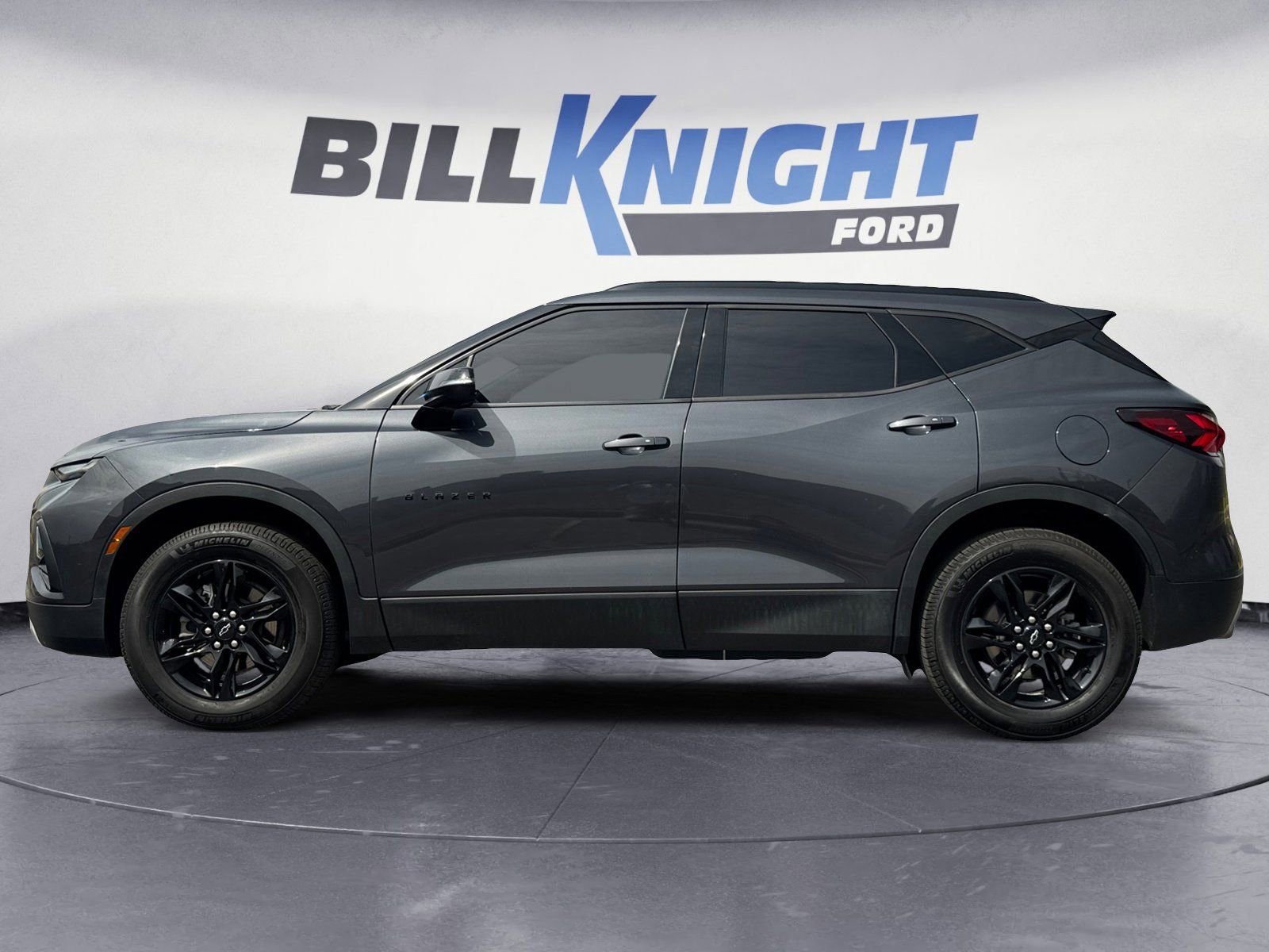 Used 2022 Chevrolet Blazer LT image 2