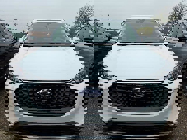 Certified 2023 Ford Escape Active w/ Tech Pack #2 image 4