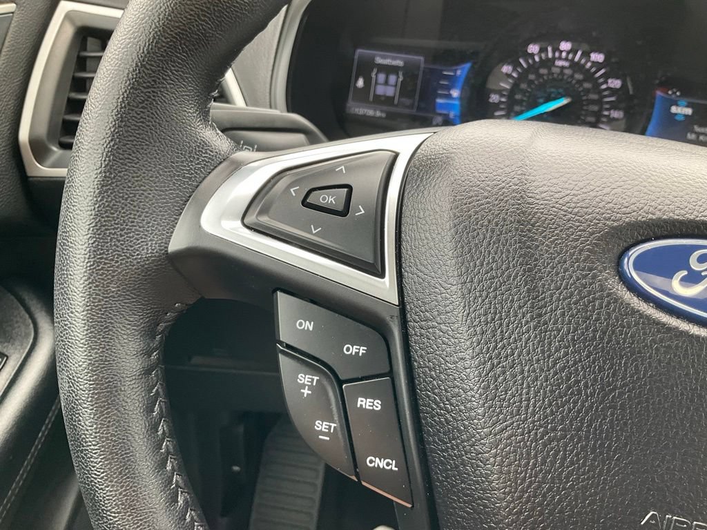 Certified 2022 Ford Edge SEL w/ Convenience Package AWD/4WD image 5