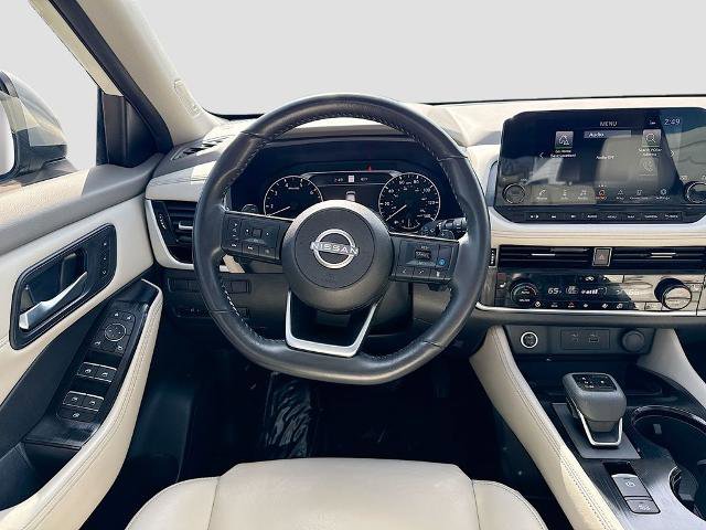 Used 2023 Nissan Rogue SL w/ SL Premium Package image 19