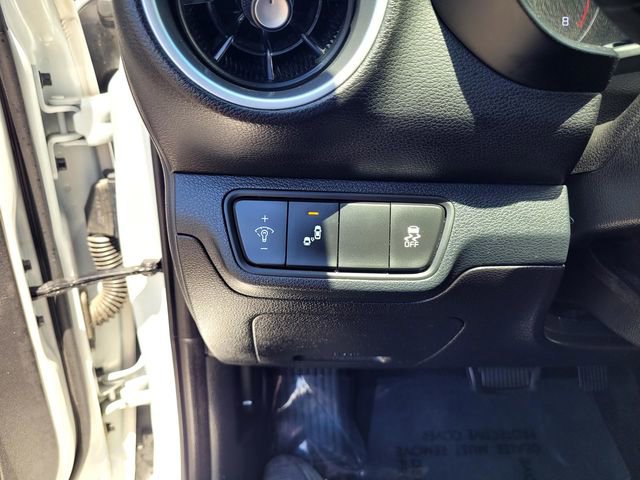 Used 2023 Kia Forte LXS w/ LXS Technology Package FWD image 14