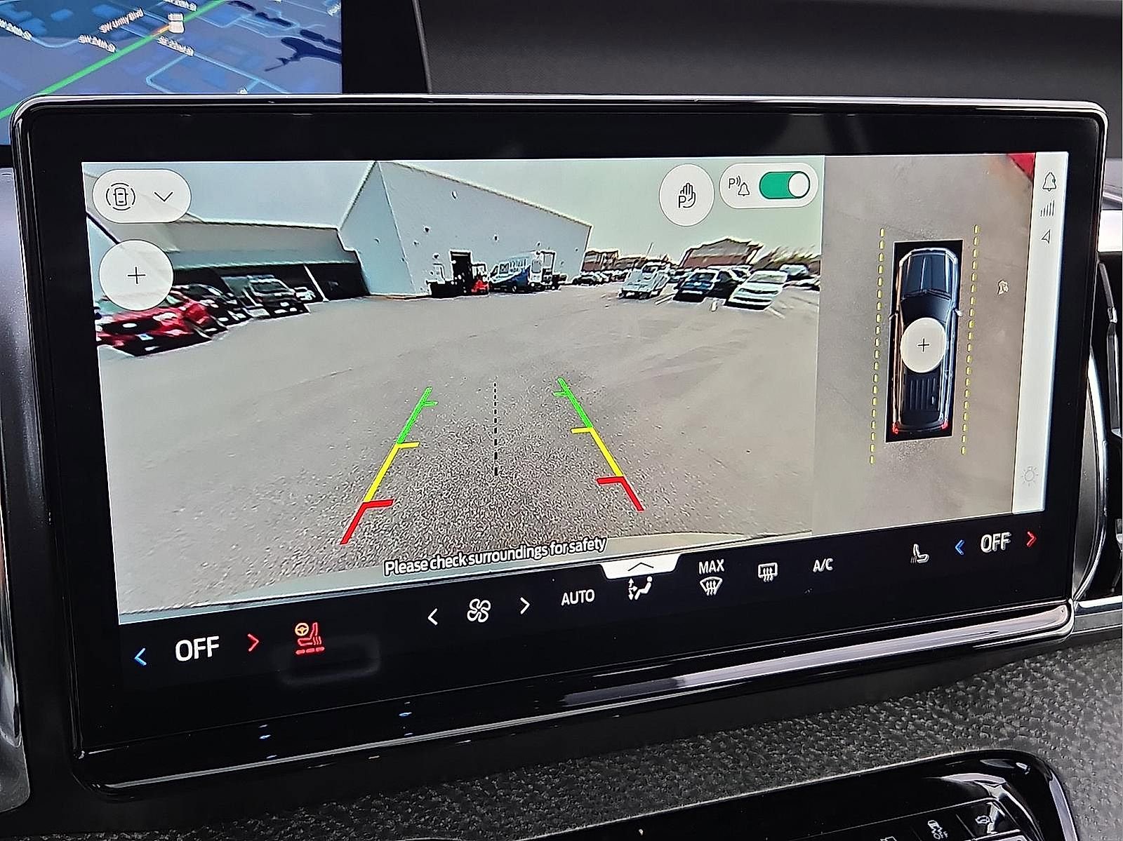 Certified 2025 Ford Expedition Tremor AWD/4WD image 17