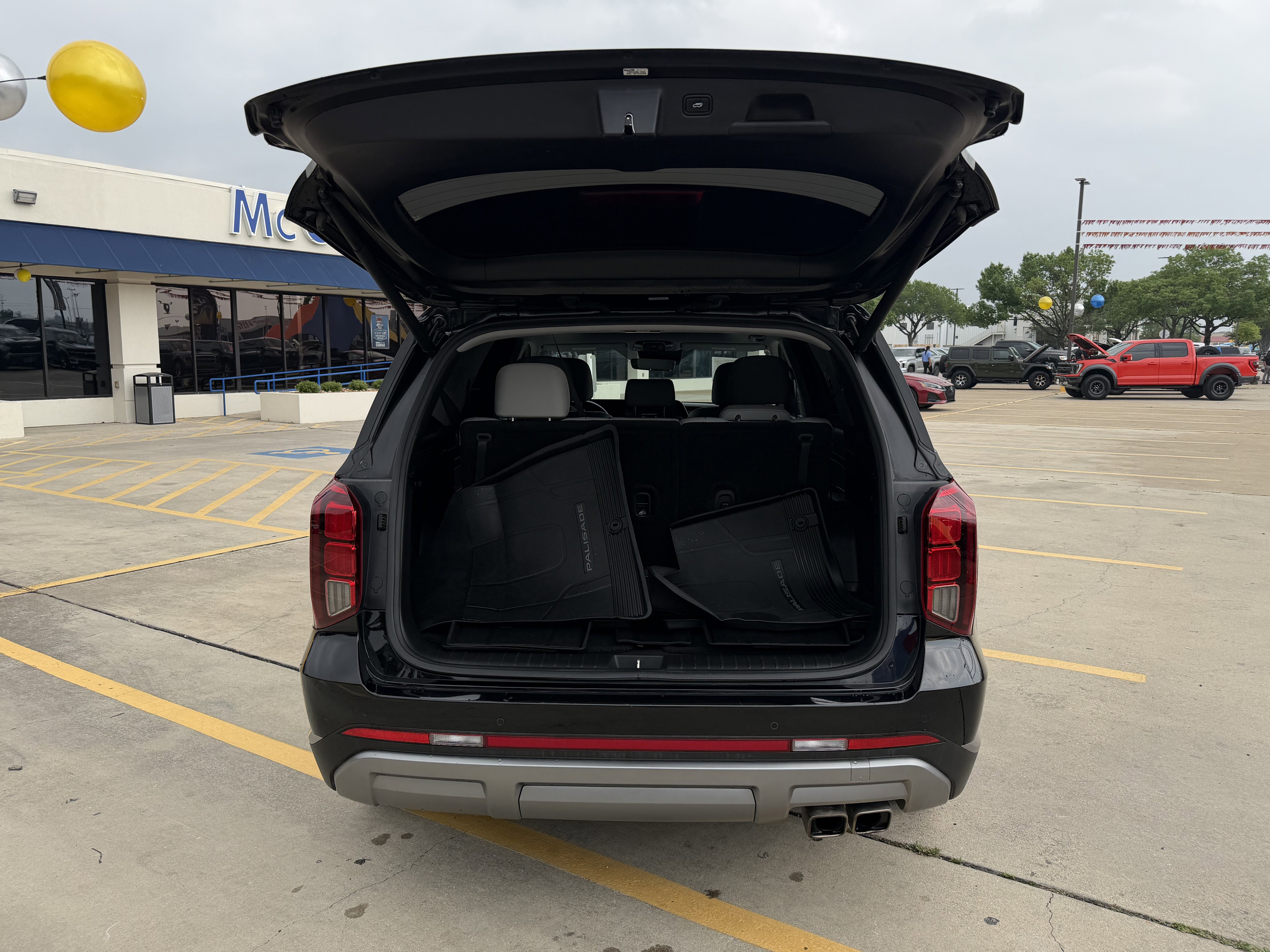 Used 2024 Hyundai Palisade SEL AWD/4WD image 8