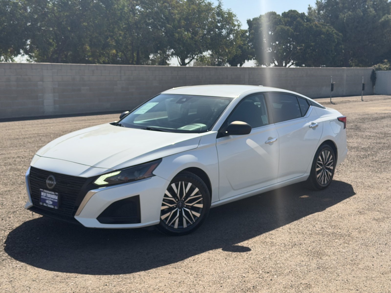 Used 2024 Nissan Altima 2.5 SV FWD image 10