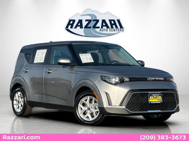 Used 2023 Kia Soul LX w/ Option Group 015 image 7