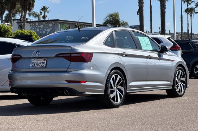 Used 2021 Volkswagen Jetta GLI image 3