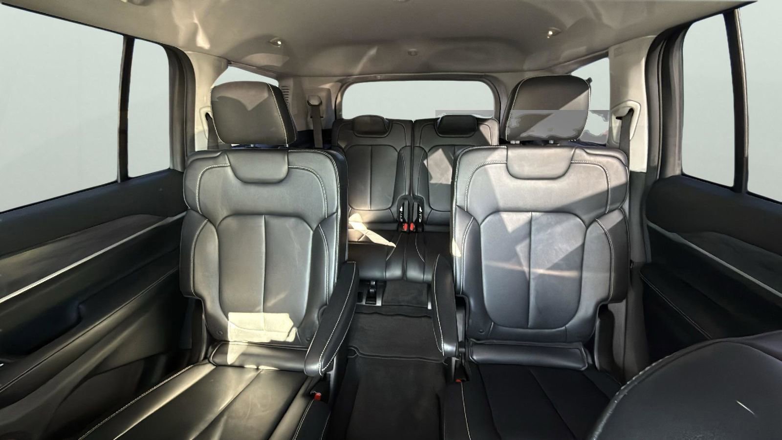 Used 2022 Jeep Grand Cherokee L Limited image 26