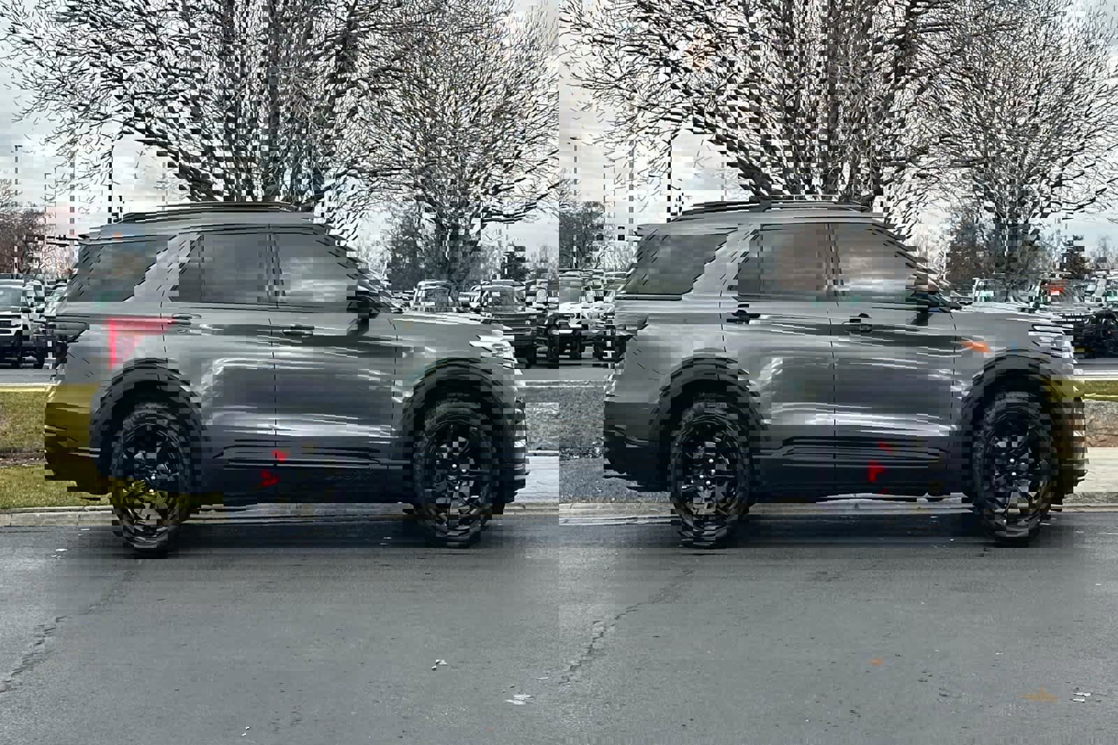 Certified 2020 Ford Explorer ST w/ ST Street Pack image 6