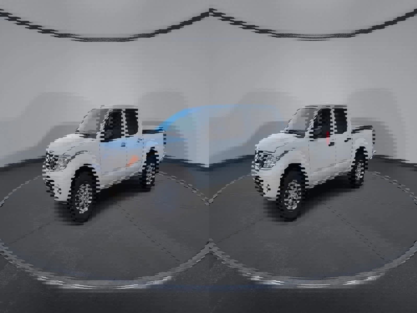 Used 2018 Nissan Frontier SV image 8