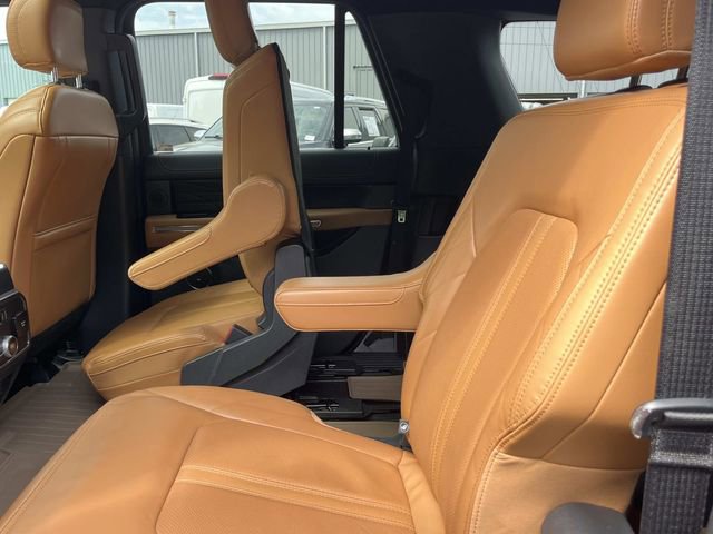 Certified 2022 Ford Expedition Max Platinum RWD image 26