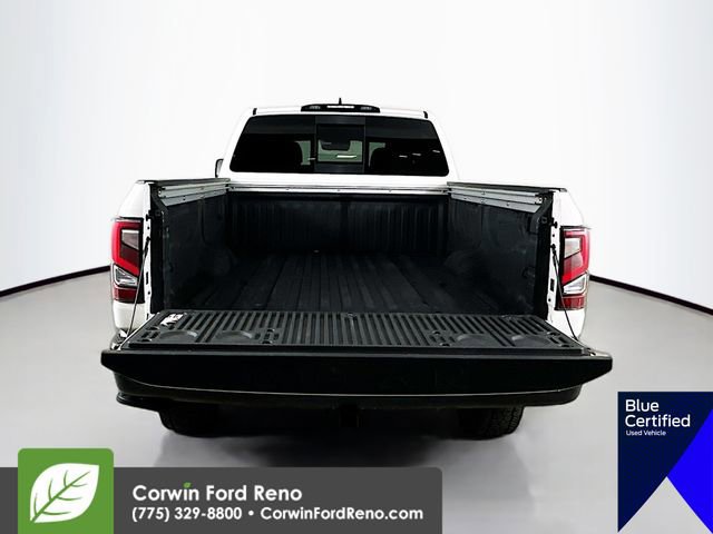 Used 2024 Nissan Titan PRO-4X image 30