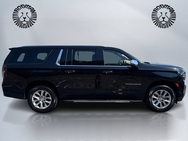 Used 2024 Chevrolet Suburban Premier AWD/4WD image 5