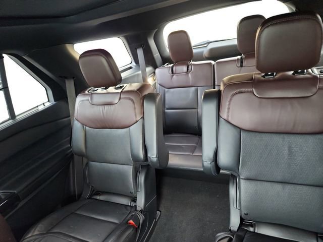 Certified 2023 Ford Explorer Platinum w/ Technology Package AWD/4WD image 16