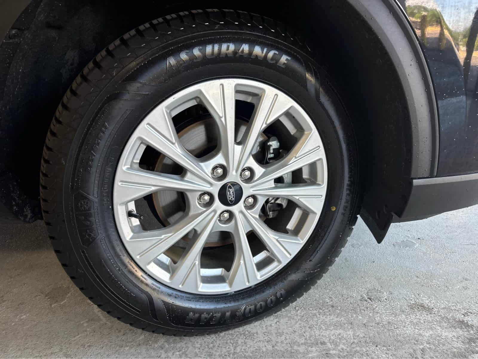 Certified 2024 Ford Escape Active AWD/4WD image 40