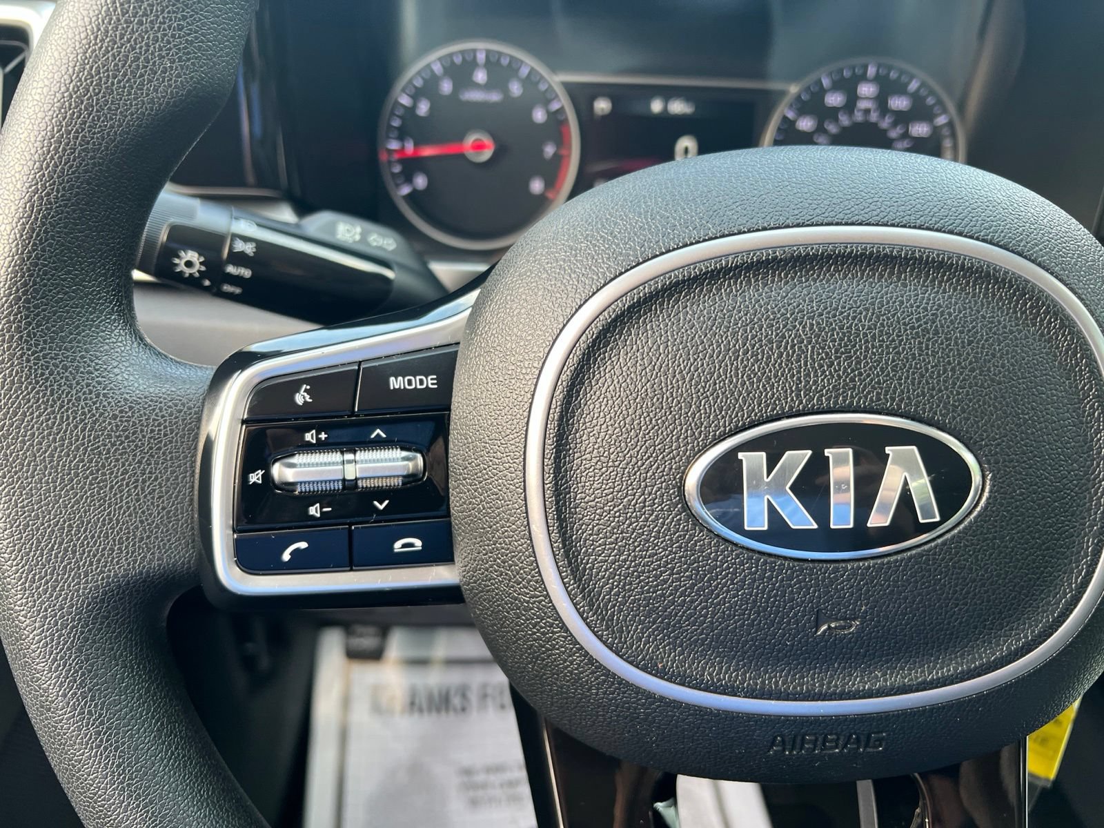 Used 2021 Kia Sorento LX AWD/4WD image 25