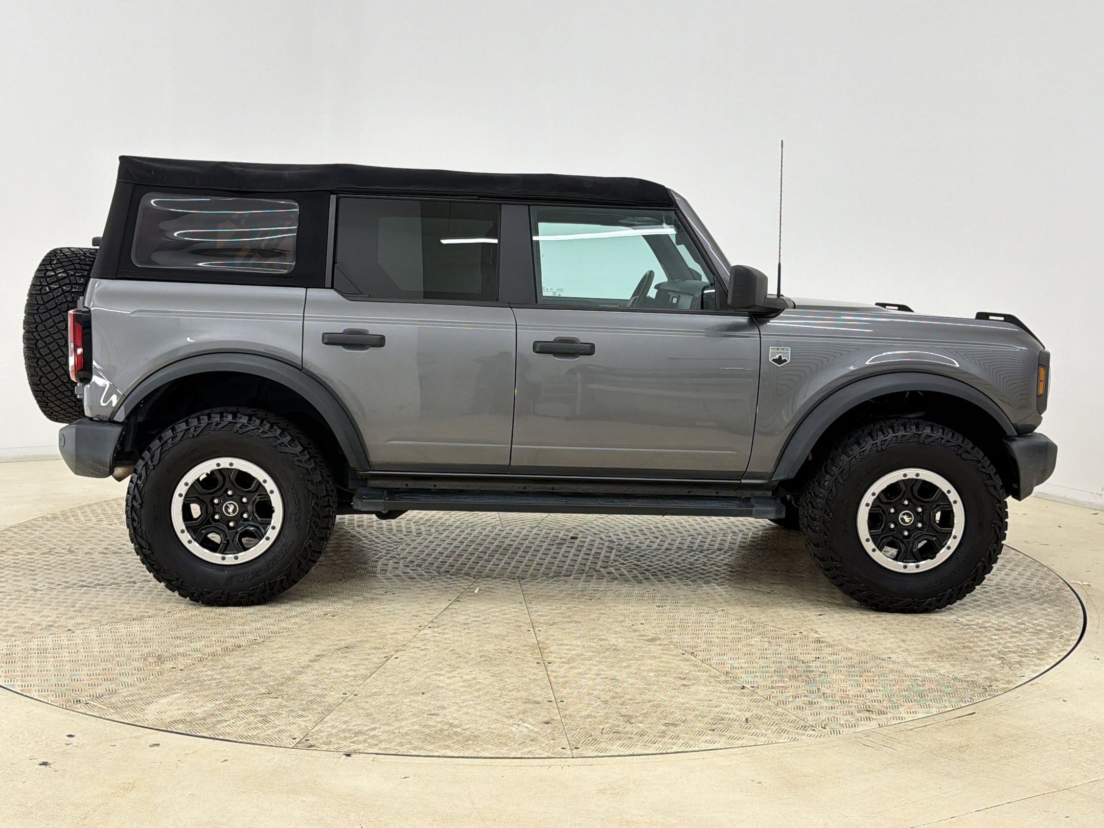 Certified 2022 Ford Bronco Big Bend w/ Sasquatch Package AWD/4WD image 8