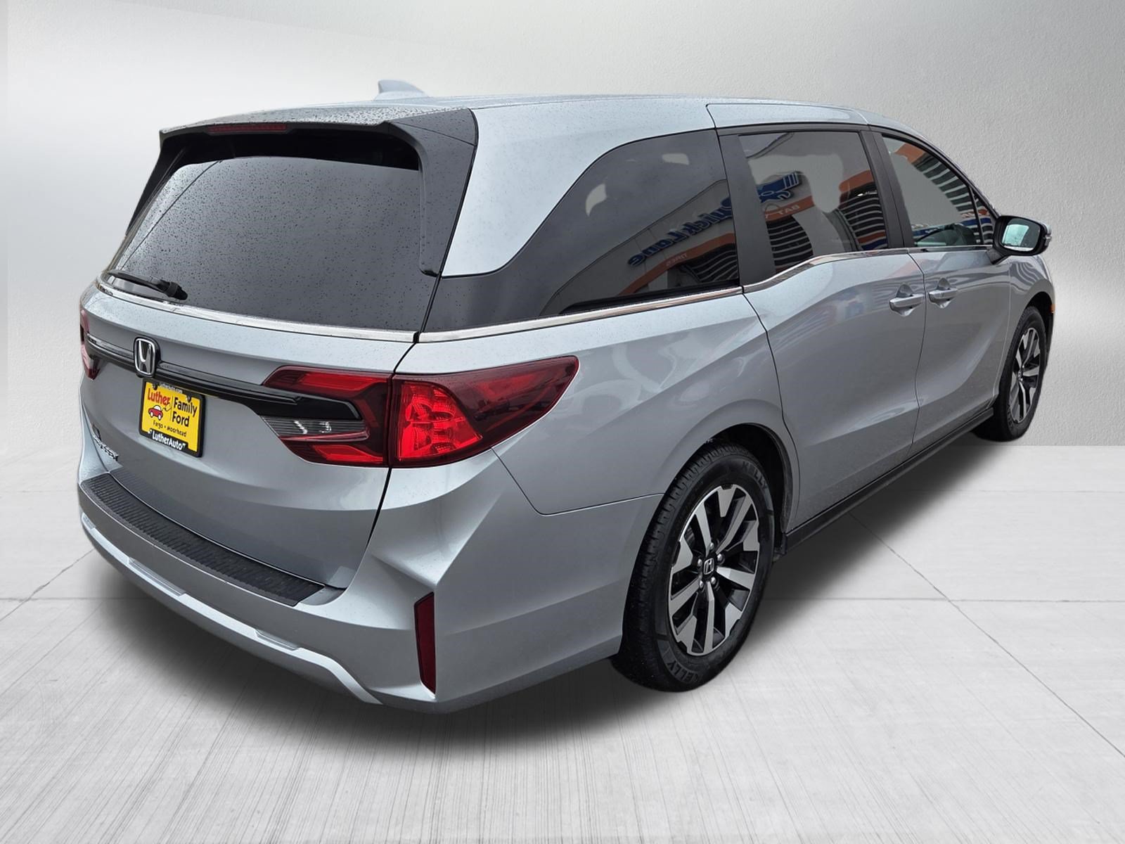 Used 2025 Honda Odyssey EX-L image 7