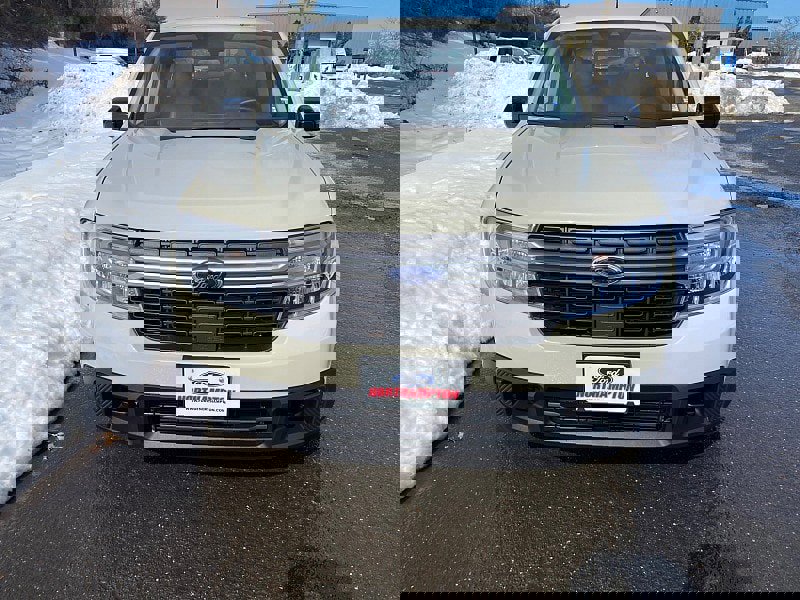 Certified 2024 Ford Maverick Lariat w/ FX4 Off-Road Package image 8