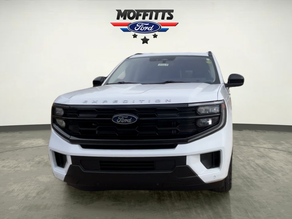 Certified 2025 Ford Expedition Active AWD/4WD image 8