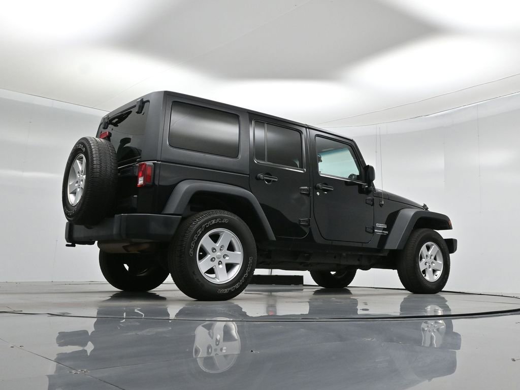 Used 2018 Jeep Wrangler Unlimited Sport S image 43