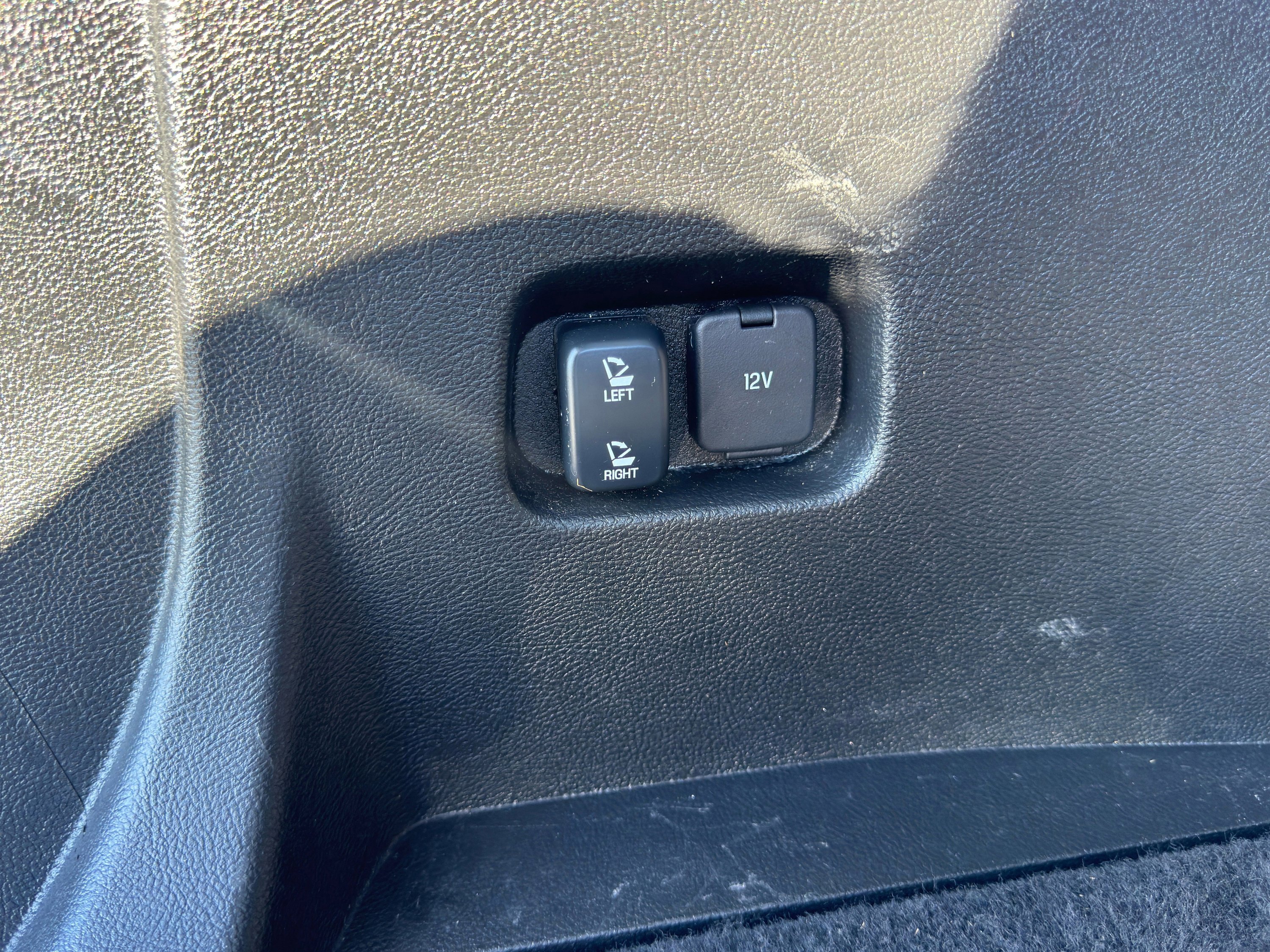 Certified 2024 Ford Edge ST w/ Equipment Group 401A image 20