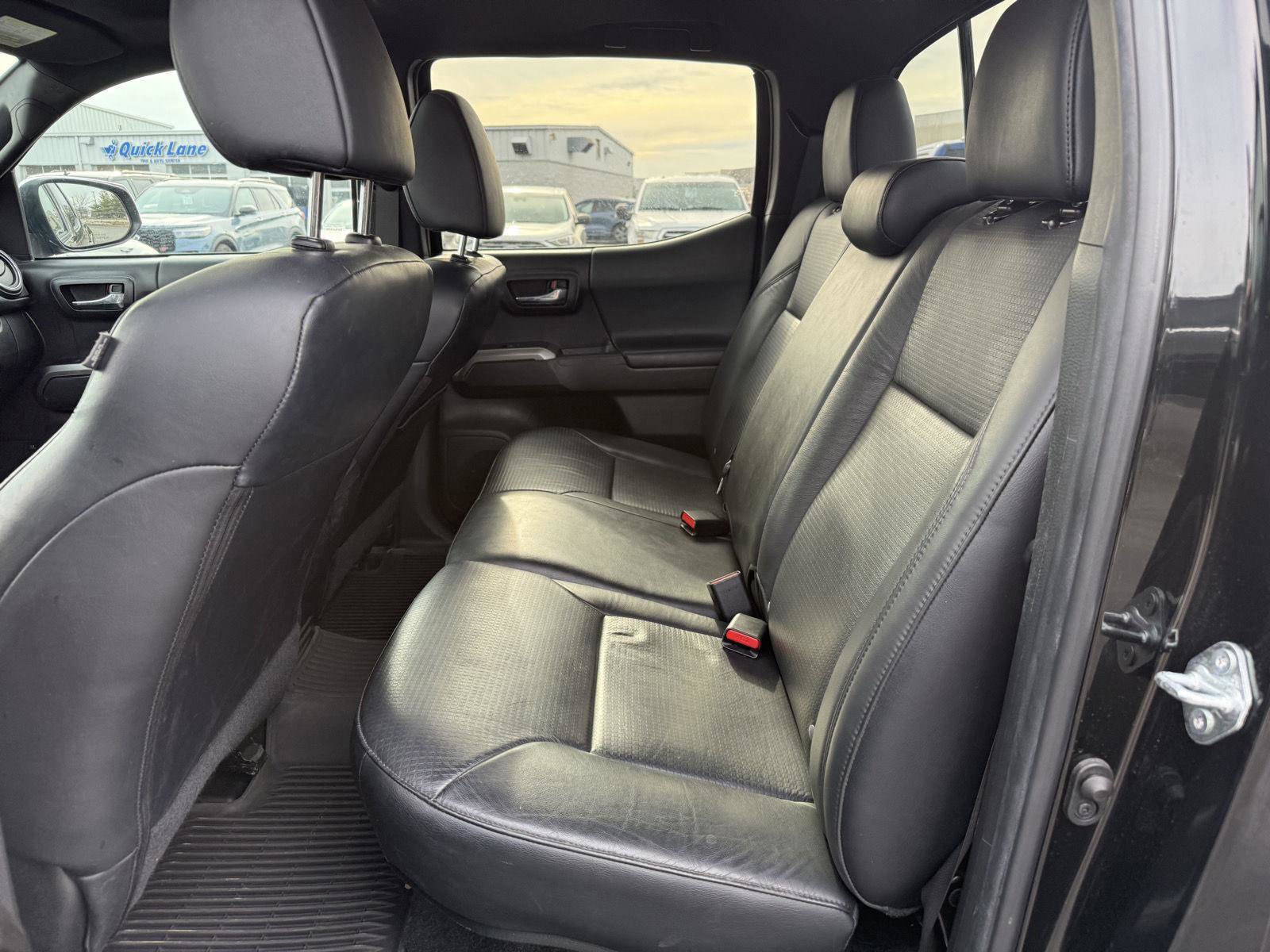 Used 2023 Toyota Tacoma Limited image 14