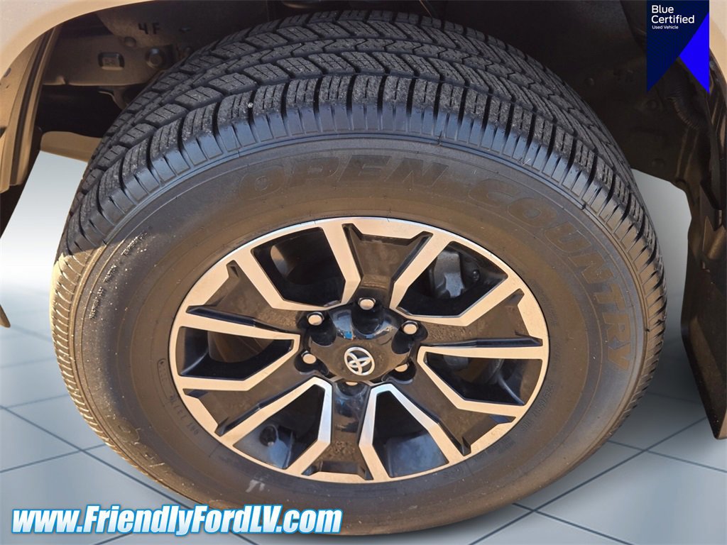 Used 2023 Toyota Tacoma TRD Sport image 9