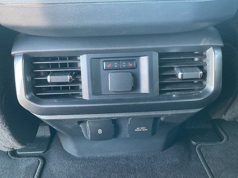 Certified 2023 Ford F150 Lariat w/ Equipment Group 502A High image 16