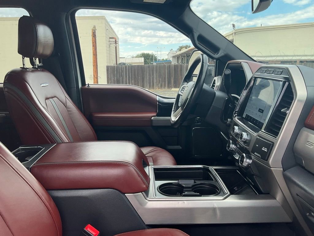 Certified 2022 Ford F350 Platinum w/ FX4 Off-Road Package image 76