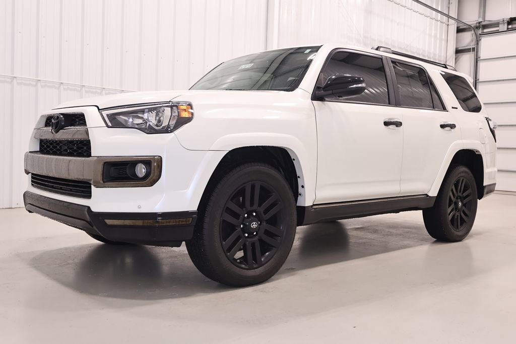 Used 2019 Toyota 4Runner Limited AWD/4WD image 6