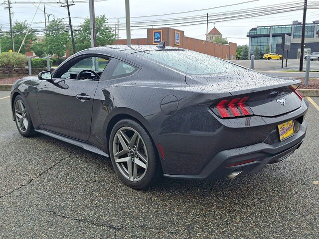 Certified 2024 Ford Mustang Coupe RWD image 21